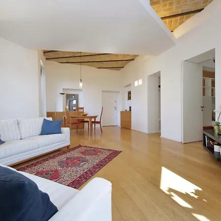 Ych-splendido Attico Con Terrazzo A San Giovanni Apartman