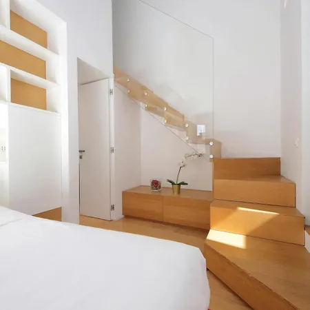 Ych-splendido Attico Con Terrazzo A San Giovanni * Róma