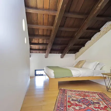 Ych-splendido Attico Con Terrazzo A San Giovanni *