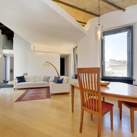 Ych-splendido Attico Con Terrazzo A San Giovanni Apartman