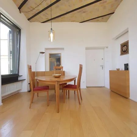 Ych-splendido Attico Con Terrazzo A San Giovanni Apartman *