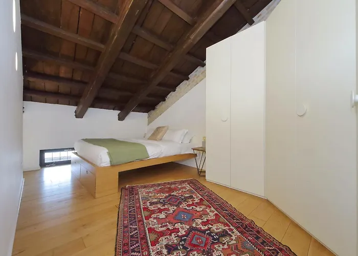 Ych-splendido Attico Con Terrazzo A San Giovanni *